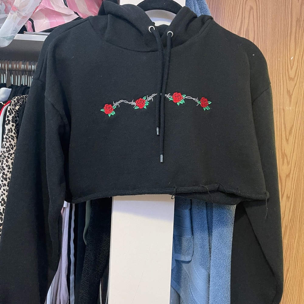 Cropped hoodie